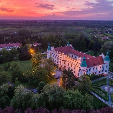 Zamek W Baranowie Sandomierskim Baranow Sandomierski Bagian luar foto