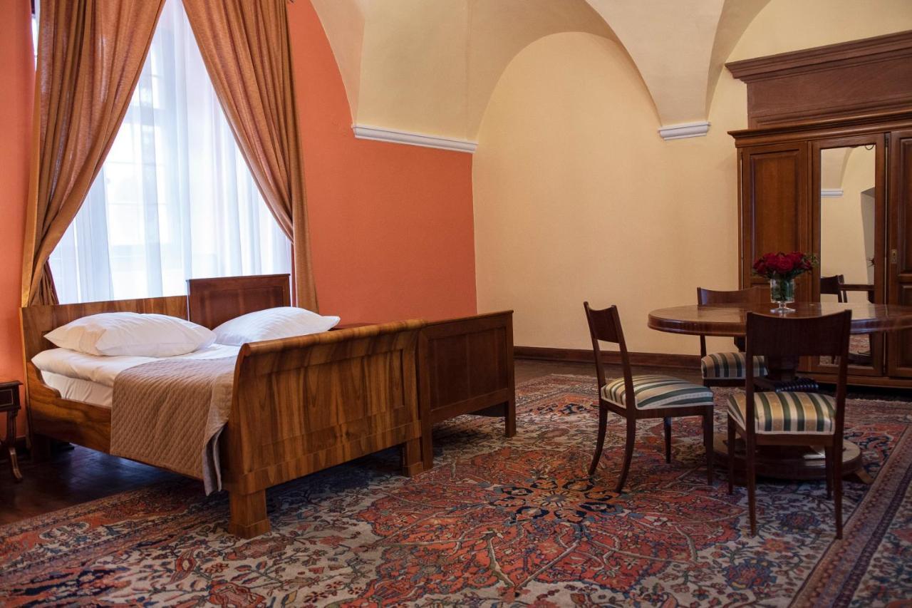 Zamek W Baranowie Sandomierskim Baranow Sandomierski Bagian luar foto